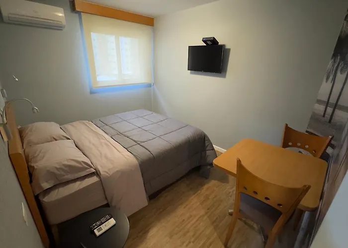 Rio Hotel by Bourbon - Conforto e Praticidade Apartamento até 3 no Batel